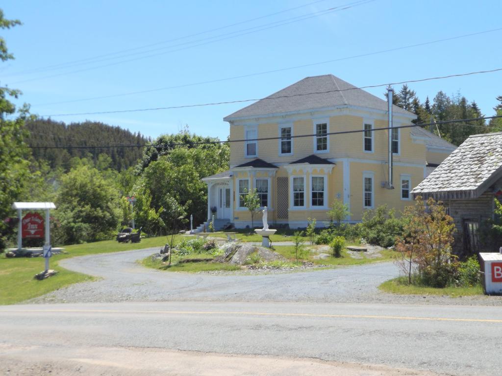 Deer Island Inn Lords Cove Екстериор снимка